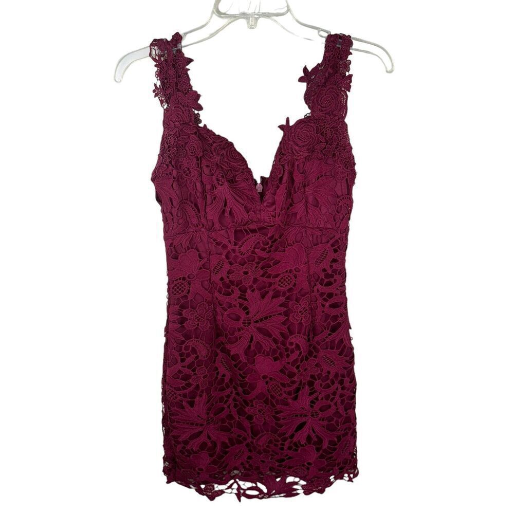 Lulus Uno Dos Lace‎ Burgundy Lace Bodycon Dress Size Large